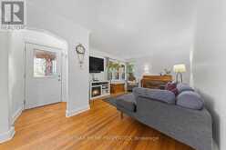 1273 THAMES STREET | Ottawa Ontario | Slide Image Three