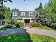 1907 FAIRMEADOW CRESCENT Ottawa Ontario, K1H 7B8