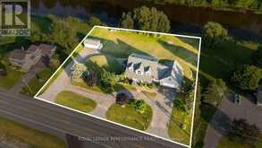 1436 NOTRE DAME STREET | Embrun Ontario | Slide Image Four
