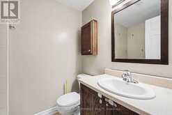 50 BRENTMORE PRIVATE | Ottawa Ontario | Slide Image Thirteen