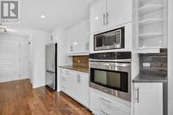 101 - 419 LAURIER AVENUE E | Ottawa Ontario | Slide Image Eight