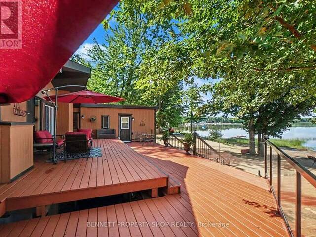 4240 ARMITAGE AVENUE Ottawa Ontario, K0A 1T0 - 3 Bedrooms Waterfront Home For sale