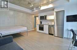 2018 - 105 CHAMPAGNE AVENUE S | Ottawa Ontario | Slide Image Three