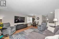 85 CRESTHAVEN DRIVE | Ottawa Ontario | Slide Image Four