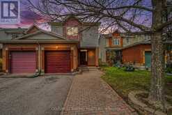 54 MEADOWCROFT CRESCENT | Ottawa Ontario | Slide Image One