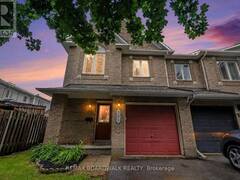 561 AQUAVIEW DRIVE Ottawa Ontario, K4A 4V4