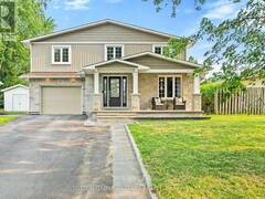 2450 BLACKSTONE CRESCENT Ottawa Ontario, K1B 4H2