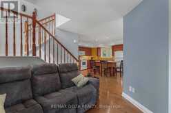 2567 CLEROUX CRESCENT | Ottawa Ontario | Slide Image Eight