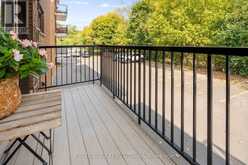 11 - 270 BEECHWOOD AVENUE | Ottawa Ontario | Slide Image Sixteen