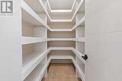 15 BRIGGS AVENUE | Ottawa Ontario | Slide Image Nine