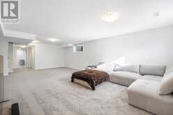 777 COAST CIRCLE | Ottawa Ontario | Slide Image Thirty-two