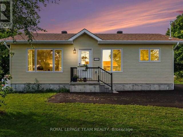12303 COUNTY 5 ROAD Winchester Springs Ontario, K0C 2L0 - 2 Bedrooms Home For Sale
