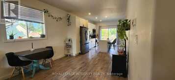 6 UNION STREET | Lansdowne Ontario | Slide Image Nine