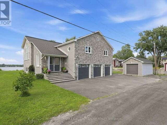 2985 LEO LANE Ottawa Ontario, K4C 1A6 - 4 Bedrooms Waterfront Home For sale
