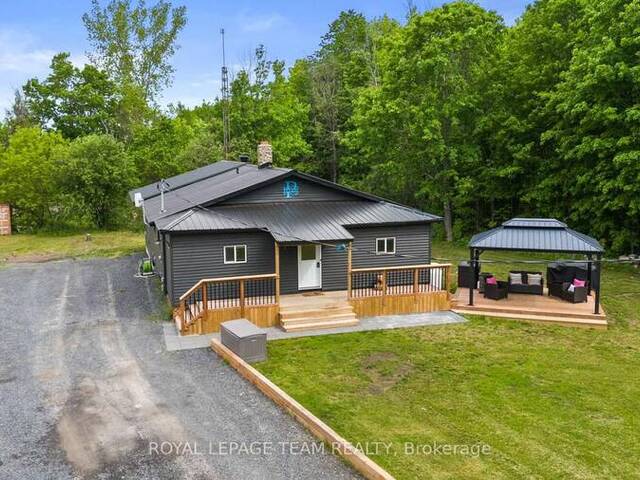 16509 CEDARVALE ROAD South Stormont Ontario, K0C 1Y0 - 4 Bedrooms Home For Sale