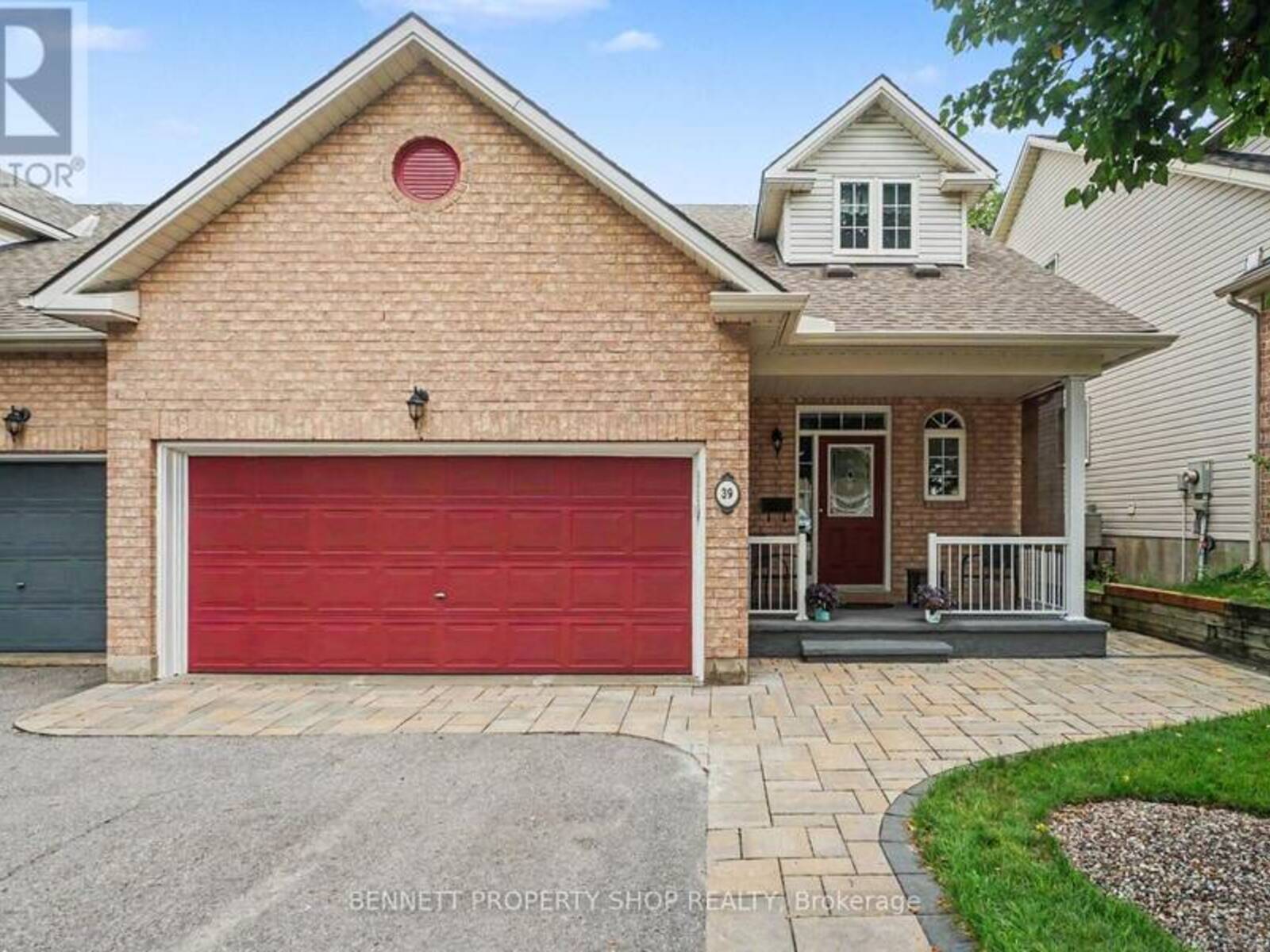 39 FOULIS CRESCENT, Ottawa, Ontario K2L 4H2
