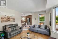 101 KITTIWAKE DRIVE | Ottawa Ontario | Slide Image Four