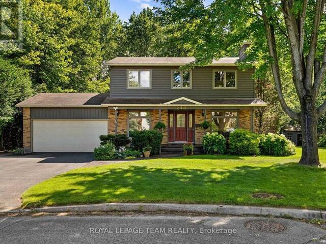 240 HOYLAKE CRESCENT Ottawa Ontario, K1E 2M8 - 3 Bedrooms Home For Sale