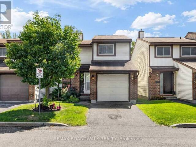 52 BANEBERRY CRESCENT Ottawa Ontario, K2L 2Y4 - 3 Bedrooms Condo For Sale