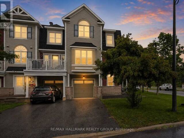 588 FOXLIGHT CIRCLE Ottawa Ontario, K2M 0L9 - 2 Bedrooms Home For Sale