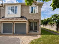 141 GLADEVIEW PRIVATE Ottawa Ontario, K1T 4C4