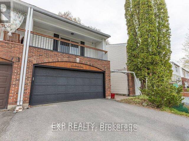 15 JANSEN ROAD Ottawa Ontario, K2H 5W6 - 3 Bedrooms Home For Sale