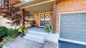 723 MUNICH CIRCLE | Waterloo Ontario | Slide Image Two