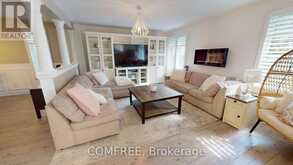 723 MUNICH CIRCLE | Waterloo Ontario | Slide Image Five