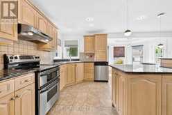 35 BLACKSHIRE CIRCLE | Ottawa Ontario | Slide Image Fourteen