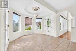 35 BLACKSHIRE CIRCLE | Ottawa Ontario | Slide Image Eighteen
