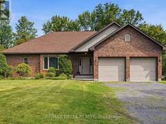 1779 CHEMIN DES EAUX PAISIBLES ROAD L'Orignal Ontario, K0B 1K0