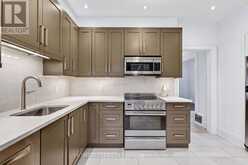131 ACACIA AVENUE | Ottawa Ontario | Slide Image Twelve