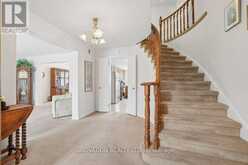 64 THARE CRESCENT | Ottawa Ontario | Slide Image Six