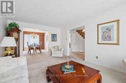 64 THARE CRESCENT | Ottawa Ontario | Slide Image Nine