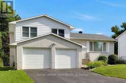 31 ROSS STREET | Smiths Falls Ontario | Slide Image One