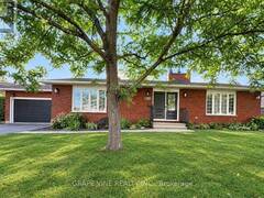 1486 RIDGEBROOK DRIVE Ottawa Ontario, K1B 4H1