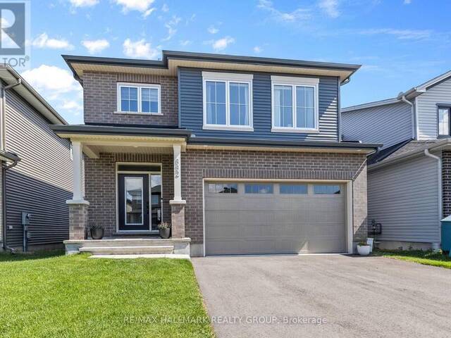 892 SENDERO WAY Ottawa Ontario, K2S 2W8 - 4 Bedrooms Home For Sale