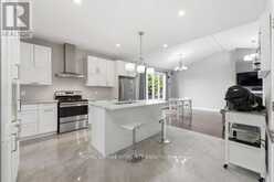 33 SOLARA PRIVATE | Clarence-Rockland Ontario | Slide Image Fifteen