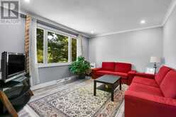 35 TAUVETTE STREET | Ottawa Ontario | Slide Image Eight