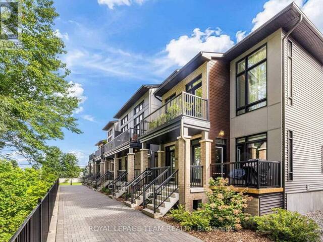 32 - 538 CRESCENDO PRIVATE Ottawa Ontario, K1X 0E4 - 2 Bedrooms Condo For Sale
