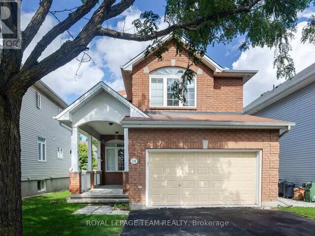 19 DUNN STREET Ottawa Ontario, K2K 3J8 - 4 Bedrooms Home For Sale
