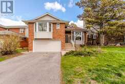 39 HUNTINGS END AVENUE | Ottawa Ontario | Slide Image One