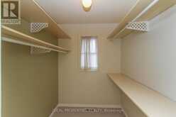 39 HUNTINGS END AVENUE | Ottawa Ontario | Slide Image Twenty-eight