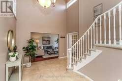 39 HUNTINGS END AVENUE | Ottawa Ontario | Slide Image Six