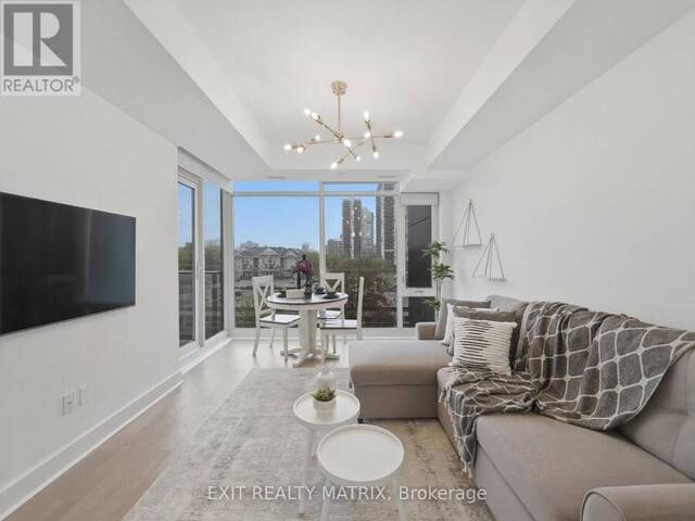 513 - 255 BAY STREET Ottawa Ontario, K1R 0C5 - 2 Bedrooms Condo For Sale
