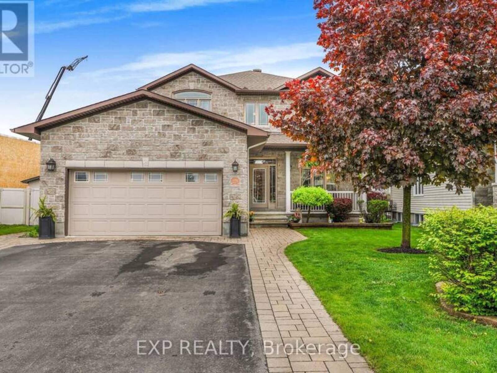 224 TOPAZE CRESCENT, Clarence-Rockland, Ontario K4K 0E4