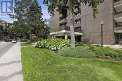 1801 - 71 SOMERSET STREET W | Ottawa Ontario | Slide Image Three