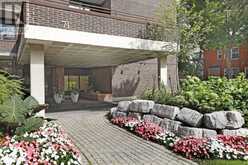 1801 - 71 SOMERSET STREET W | Ottawa Ontario | Slide Image Four