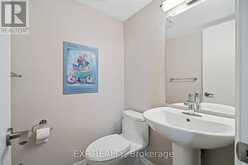 360 RAVENHILL AVENUE E | Ottawa Ontario | Slide Image Thirty-seven