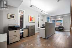 360 RAVENHILL AVENUE E | Ottawa Ontario | Slide Image Eight